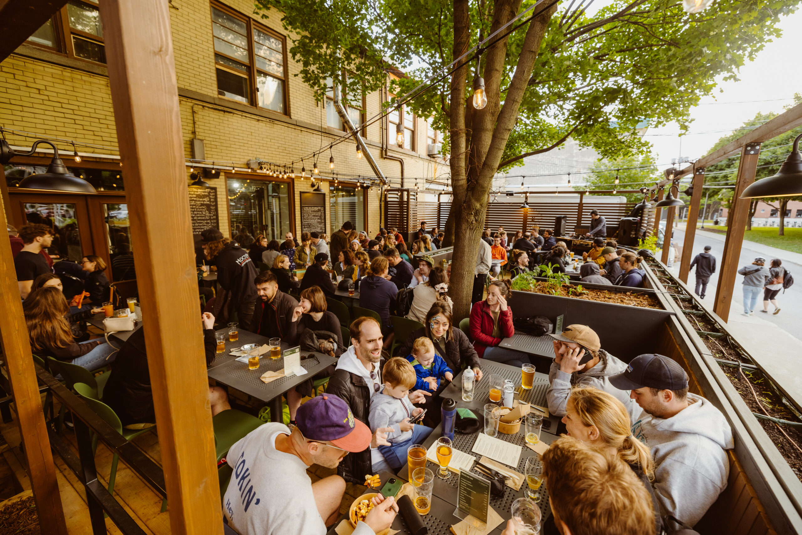 visit quebec city, vineyard, microbrewery and distillery